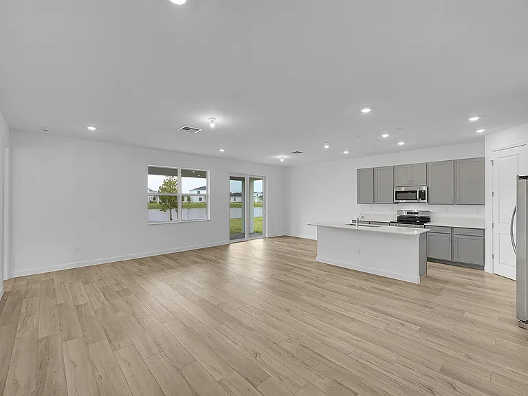 3501 Harborside Ave — Photo 15