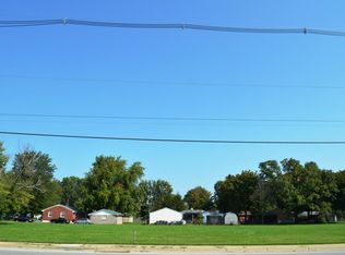 5305 Johnsontown Rd, Louisville, KY 40272