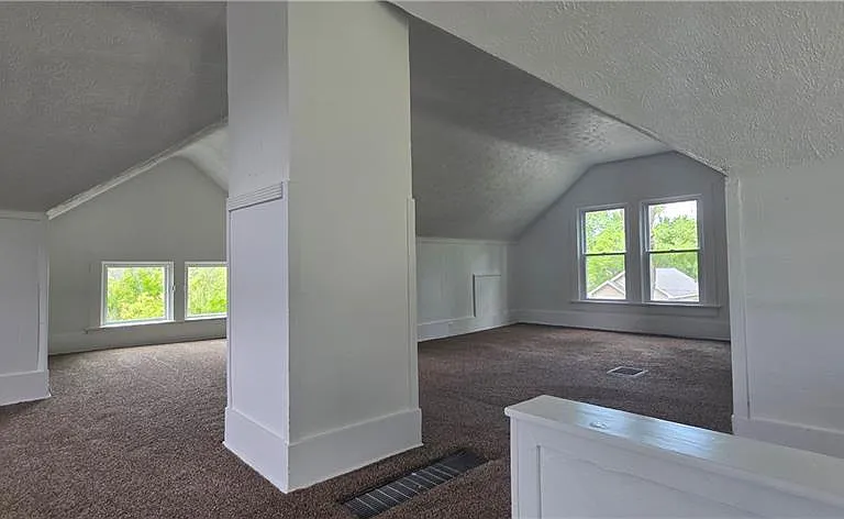 804 Work Dr — Photo 15