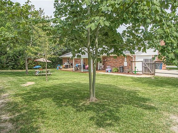 5th image of 1664 Allison Dr