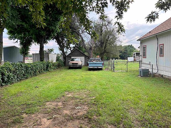 4th image of 316 Missouri Ave