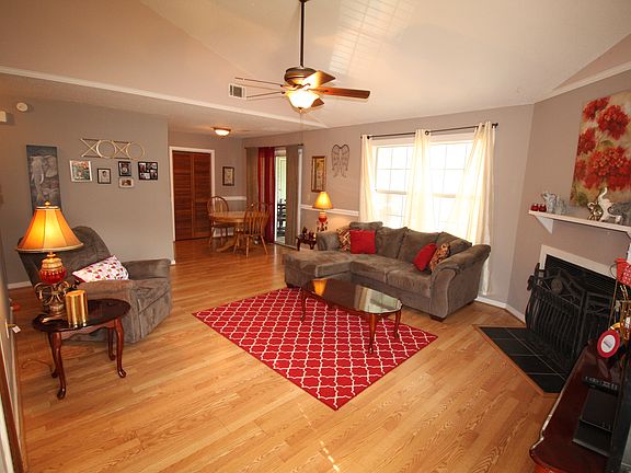2nd image of 6240 April Pine Cir APT G