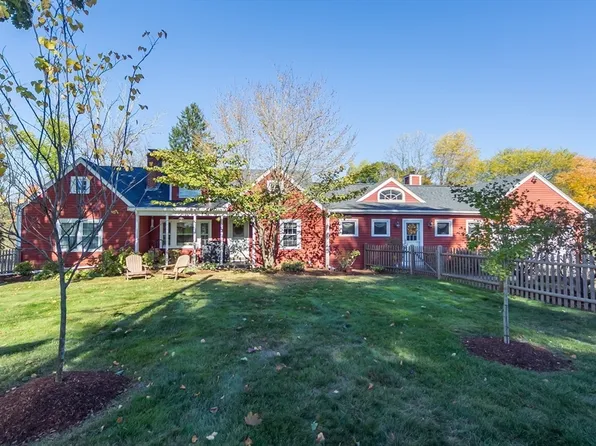 65 Everett St, Natick, MA 01760