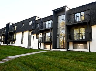 809 N 120th St #43, Omaha, NE 68154