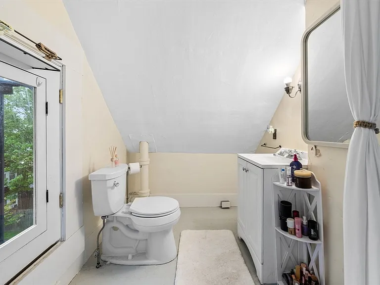 11 Glendale St #2 — Photo 20