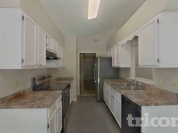 5th image of 2346 Blossom Ridge Dr N