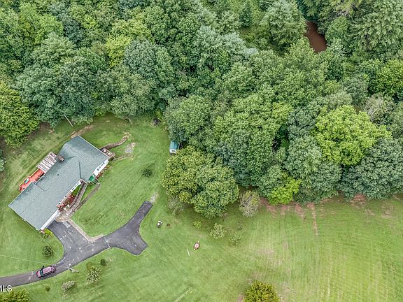 5th image of 1480 Mill Creek Rd