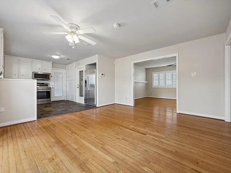 5305 Judalon Ln — Photo 2
