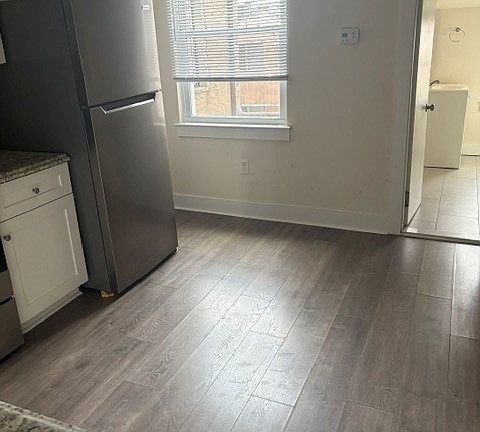 3rd image of 212 South St #3