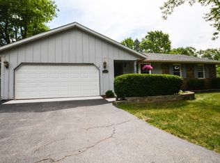 3202 S Cherry Ave, McHenry, IL 60051