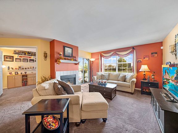 4th image of 778 N Gary Ave Unit 214
