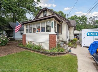 2420 Highland Ct, Royal Oak, MI