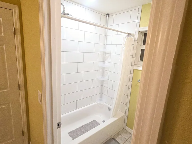 4706 Mercado Dr — Photo 21