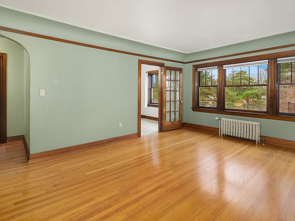 1st image of 1631 16th Ave Unit 309