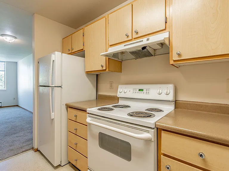INCOME RESTRICTED Affordable Apartments in Hazelwood! — Photo 44