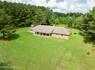 28 J D Aultman Rd, Sumrall, MS 39482