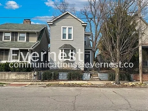 112 Hanford St Photo 1