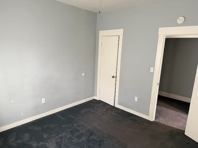 423 Gloria St #423 — Photo 8