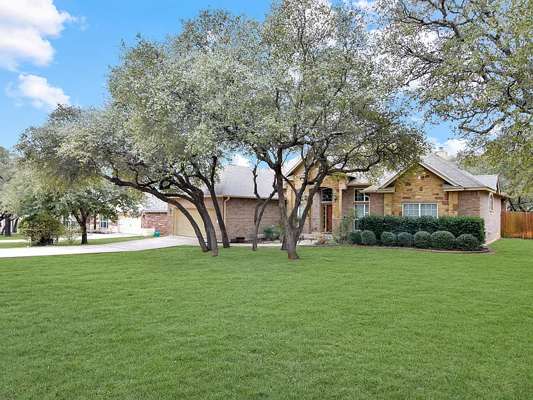 3100 Amber Forest Trl — Photo 2