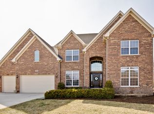 1350 Louise Ct, Lake Zurich, IL 60047
