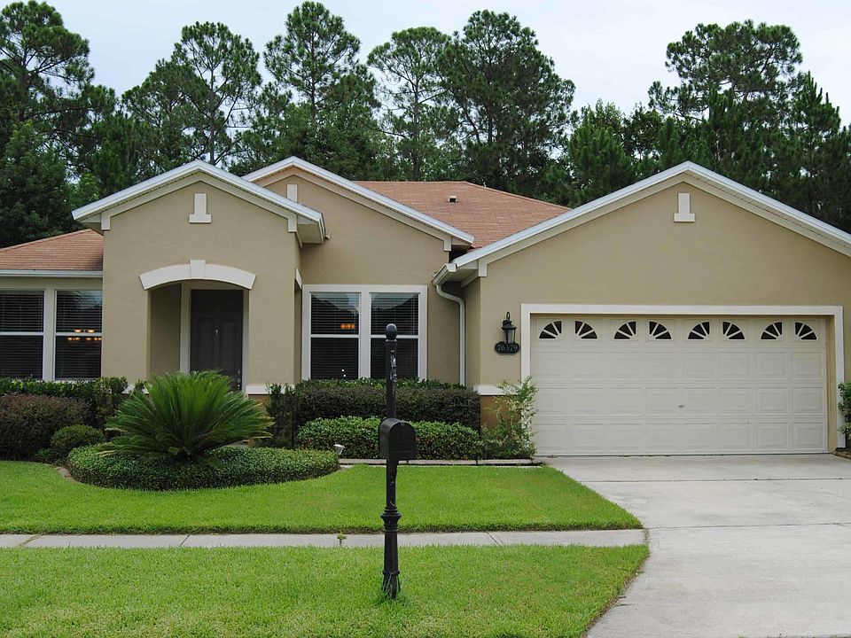 1st image of 76379 Deerwood Dr