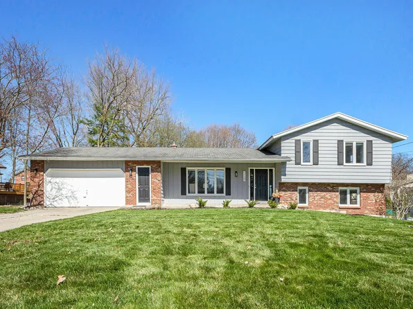 1120 Paradise Lake Dr SE, Grand Rapids, MI 49546