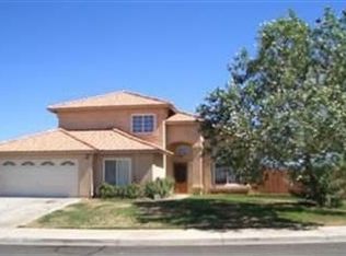 15291 Halinor St, Hesperia, CA 92345