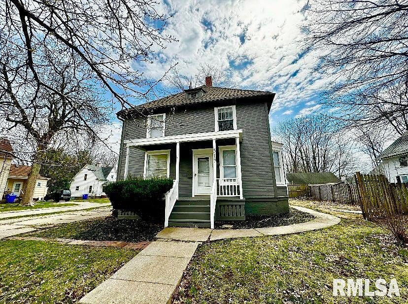 1st image of 517 E 1st St