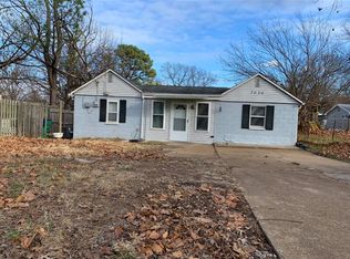 7636 Elton St, Saint Louis, MO 63123