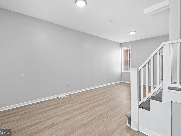 5th image of 3348 Kip St