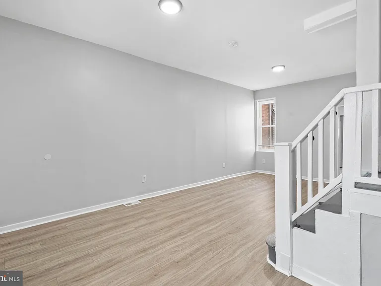 3348 Kip St — Photo 5