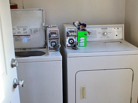 2nd image of 304 Birch St