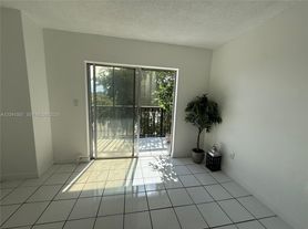 13455 NE 10th Ave, North Miami, FL