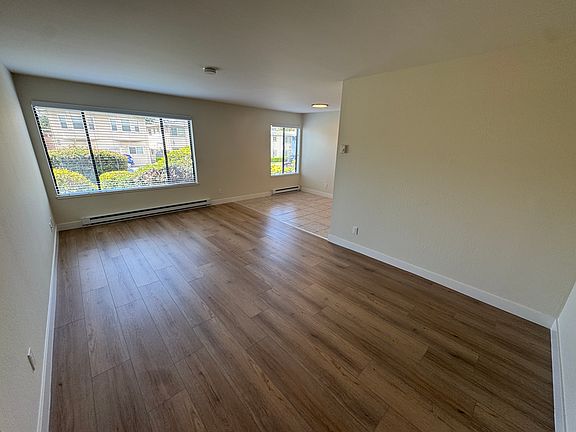 3rd image of 1056 Grand Ave #103