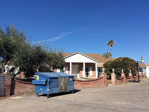 3rd image of 5980 Palmyra Ave