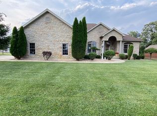 9276 Roberts Ave, Perrysburg, OH 43551