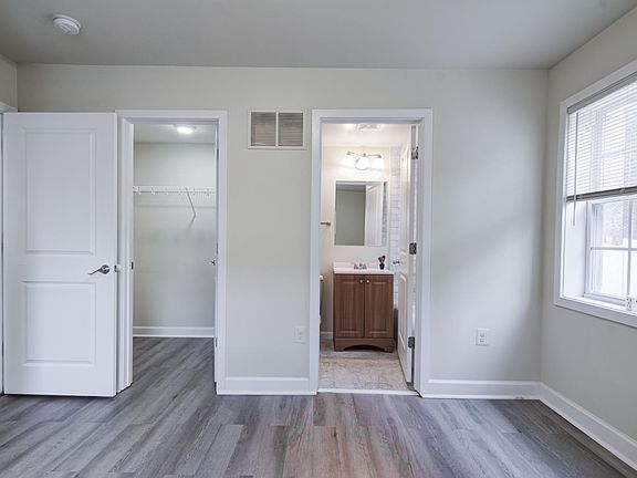 5th image of 604 Notabene Dr APT 6