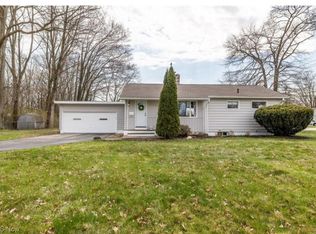 24989 Florence Ave, North Olmsted, OH 44070