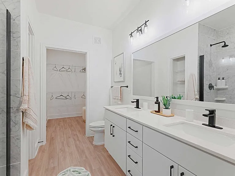 Tropia Luxury Apartments — Photo 98