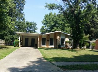 6331 Covecreek Dr, Charlotte, NC 28215