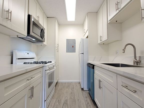 3rd image of 91-1064 Mikohu St APT 3U