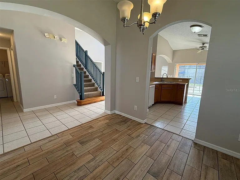 1153 Solana Cir — Photo 34