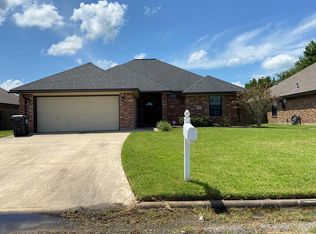 1012 Bay Ridge Blvd, Bay City, TX 77414