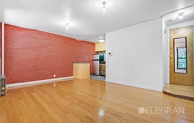 Rented by (Legacy) Elegran