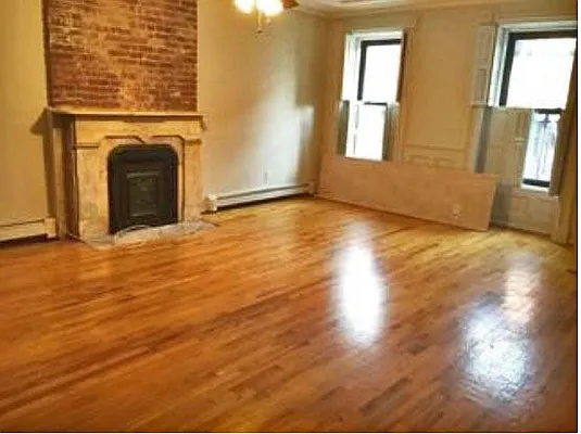 Rented by Dwell Residential Inc | media 9