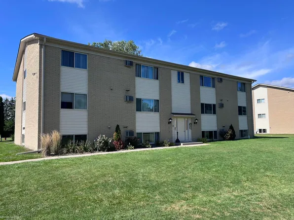 1875 Michigan Ave APT A3, Marysville, MI 48040