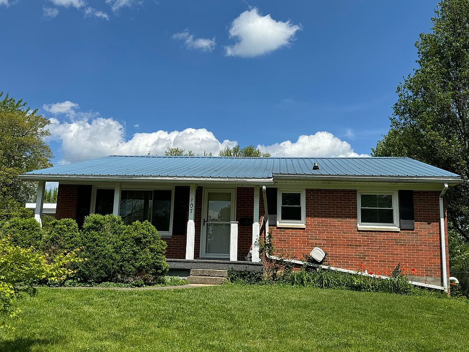 1st image of 107 Willowcrest Dr