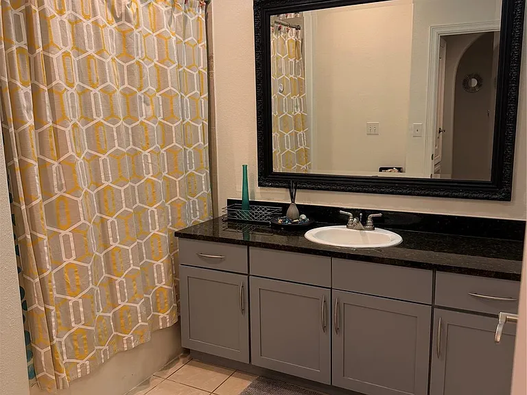 2299 Lone Star Dr #324 — Photo 5