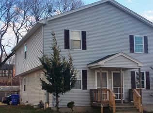 819 Worthington St, Springfield, MA 01105