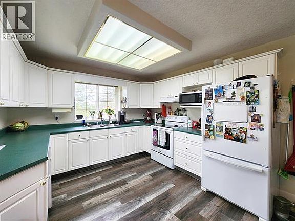 5th image of 190 Redden Rd